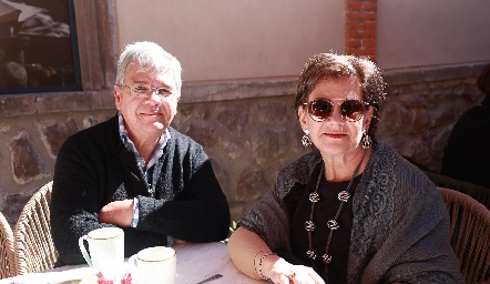 Fernando Vivanco y Chita Gómez abuelos de Tían.