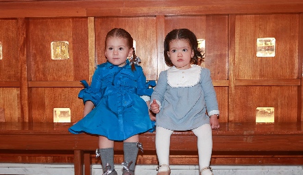  Loretta Vivanco y Mireya Tovar.