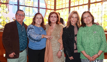  Familia Martínez.