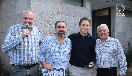 Juan Hernández, Juan José Leos, Nicolás Cué y Gerardo Rodríguez.