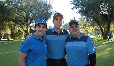  Emilio Rodríguez, Marcelo Rodríguez y Gerardo Rodríguez.