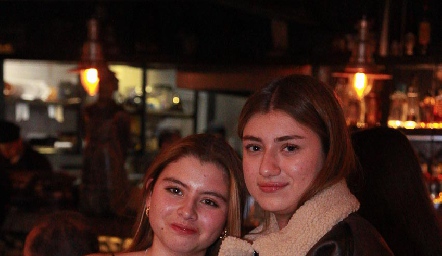  Danna Saucedo e Isa Rossel.