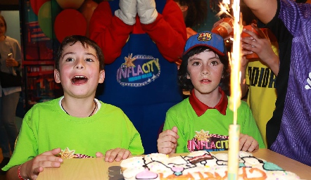  Ale Ocejo y Christian Durán.