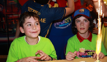  Alejandro Ocejo y Christian Durán.