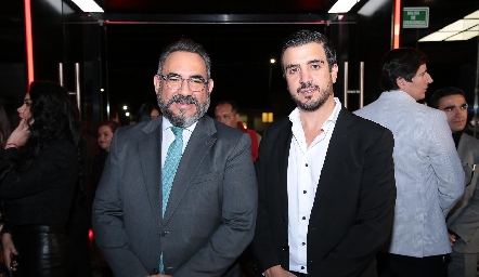  Ah Kin Vázquez y Felipe Escalera.