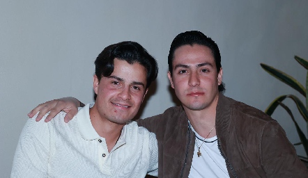  Rodrigo Pardo y Juan Carlos Castillo.