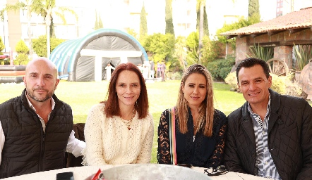  Juan Pablo Nava, Hortensia López, Fabiola Ramírez y Yapur Dahda.