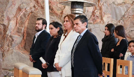 Los padrinos, Fernando Puga, Marcela Puga, Mercedes de Cifuentes y Fernando Cifuentes.