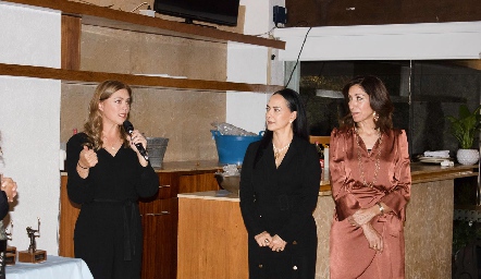  Silvia Garza, Vivi Alatorre, Roxana Fernández.