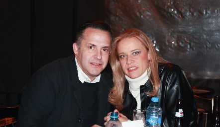  José Alberto Torre y Mariana Torres.