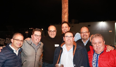  Luis Manzo, Antonio Fonte, Carlos Bravo, Richo Delgado, Memo Cueto, Jesús Lomelí y Óscar.