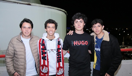 Gabriel, Diego, Mau y José María.