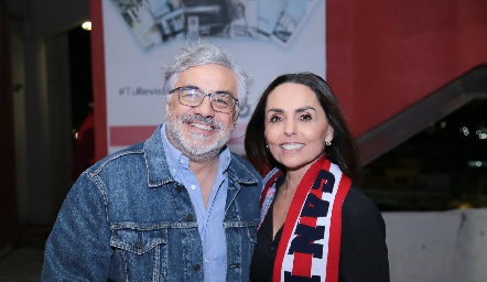  Félix y Marianela Villanueva.