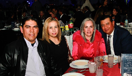  Rafael Garrido, Sara Angélica Infante, Nadia Barragán y Mario Reyes.