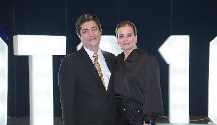  Juan Manuel González y Mónica Portillo.