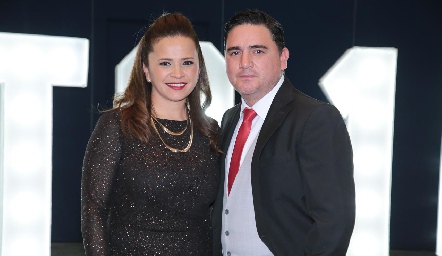 Judith Martínez y Ricardo Téllez.