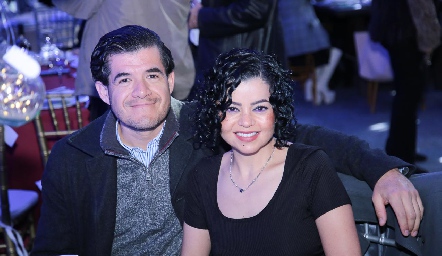 Omar Aguilar y Mayra Alvarado.
