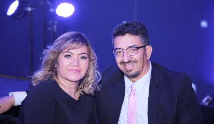  Aleida y Javier Resendiz.