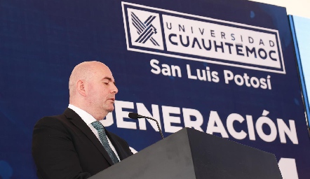  Rector de la UCSLP, Francisco Martínez Becker.