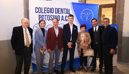 Dr. Jorge Cermeño, Saharaí Aranda, David Garrigós, Dr. Daniel Arguelles, Cuquis García, Francisco Tejera y Abner Escobedo.