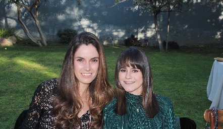  Ana Soto y Camila Toriello.