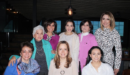  Cecilia Humara, Maricarmen Escamilla, Marijó Ascaino Laura Magaña, Gabriela Humara, Paulina González, Paulina de Humara, Paulina Humara.