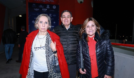  Mercedes Lastras, Jesús Rosillo y Teresa Lastras.