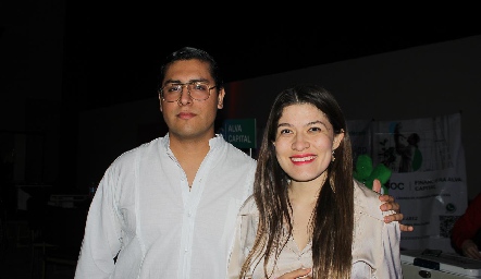  Eduardo Guzmán y Abigail Vidales .