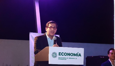  Rodrigo Villasana, presidente de jóvenes CANACO.