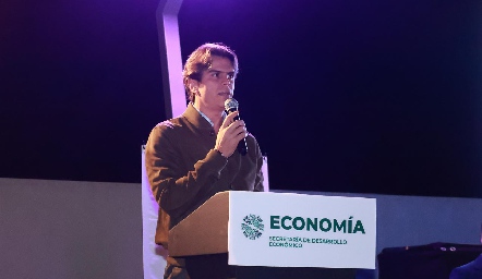  Juan Carlos Valladares, secretario de Desarrollo Económico del estado.