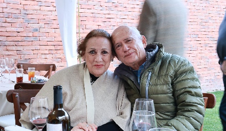  Susana de Rendón y Armando Rendón.