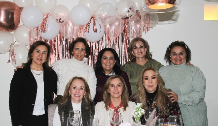  Claudia González, Diana Villegas, Laura Rodríguez, Yolanda Payan, Tita Aguillón, Laura Lavín, Bety Lavín y Claudia Hermosillo.