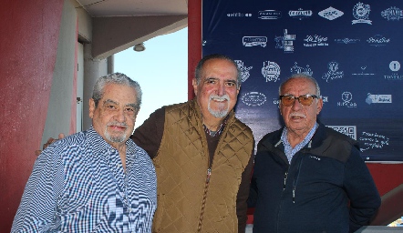  Juan, Alejandro y Lalo.
