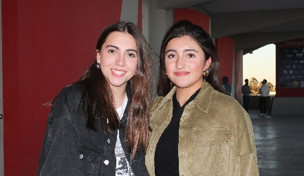  Mariana Satin y Isabela Reyes .