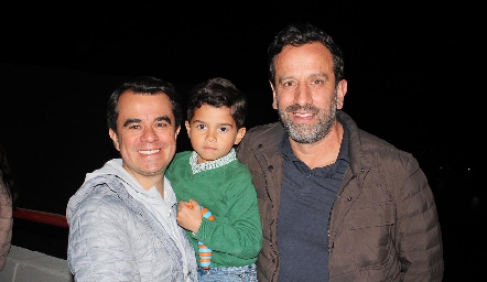  Víctor Huerta, Lorenzo y Luis Narváez.
