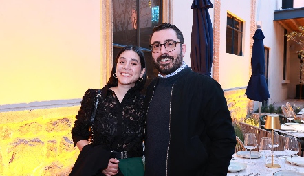  Mariana Ortega y Alberto.