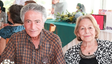  Daniel Moreno y Leticia García de Moreno.