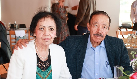 Margarita Meléndez y Javier Araujo.
