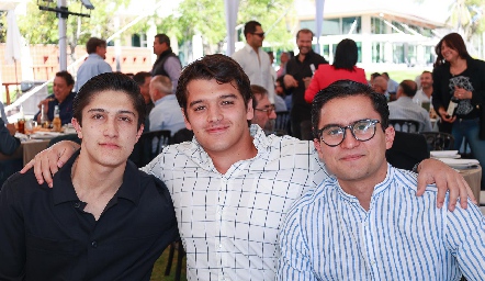  Diego Trujillo, Damián Zacarías y Andrés Bravo.