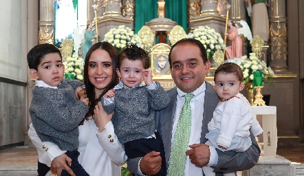  Familia Morales Pérez.