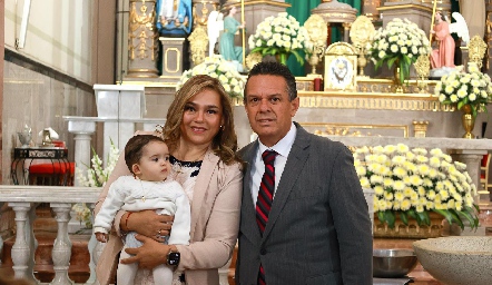 Juan Carlos Morales, Martha Irene Morales y Luis Lozoya.