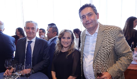  Eduardo Rueda, Ana Lilia Von Der Meden y Alejandro Espinosa.