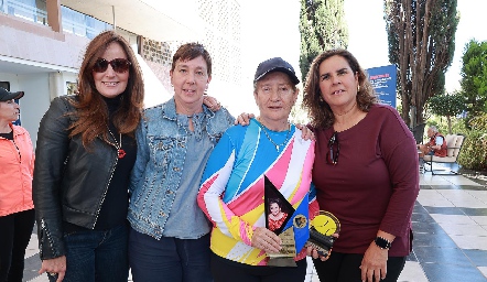  Paulina Quiroz, Ana Hunter, Laura Faz y Graciela Torres.