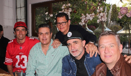  Rafael Lebrija, Huicho Fernández, Sergio Quibrera, Juanca Abaroa y Héctor Galán.
