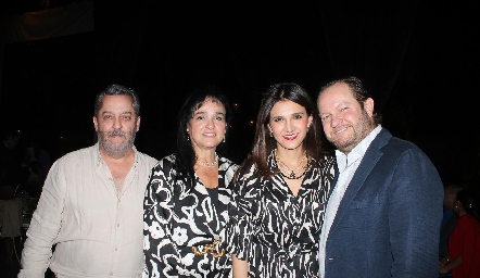  Santiago Maza, Carmen García, Roselin  Dip y Guillermo Mancilla.