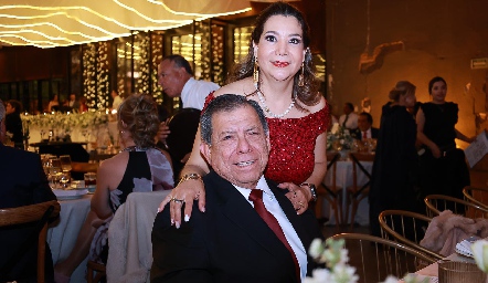 Maribel Posadas y Rodolfo Torrescano.