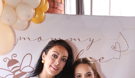  Ruth Morales y Fer Paredes.