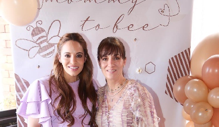  Fer Paredes y Pituca Espinosa.