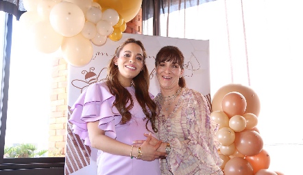  Fer Paredes y Pituca Espinosa.