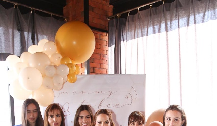  Scarlett, Nidia, Maytee, Fer, Pituca, Patty, Ruth, Adris y Patty Espinosa.